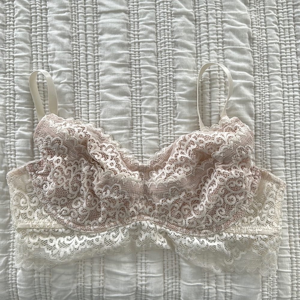 The Dairy Fairy Ayla Lace Bra Pumping/Nursing Cream 3